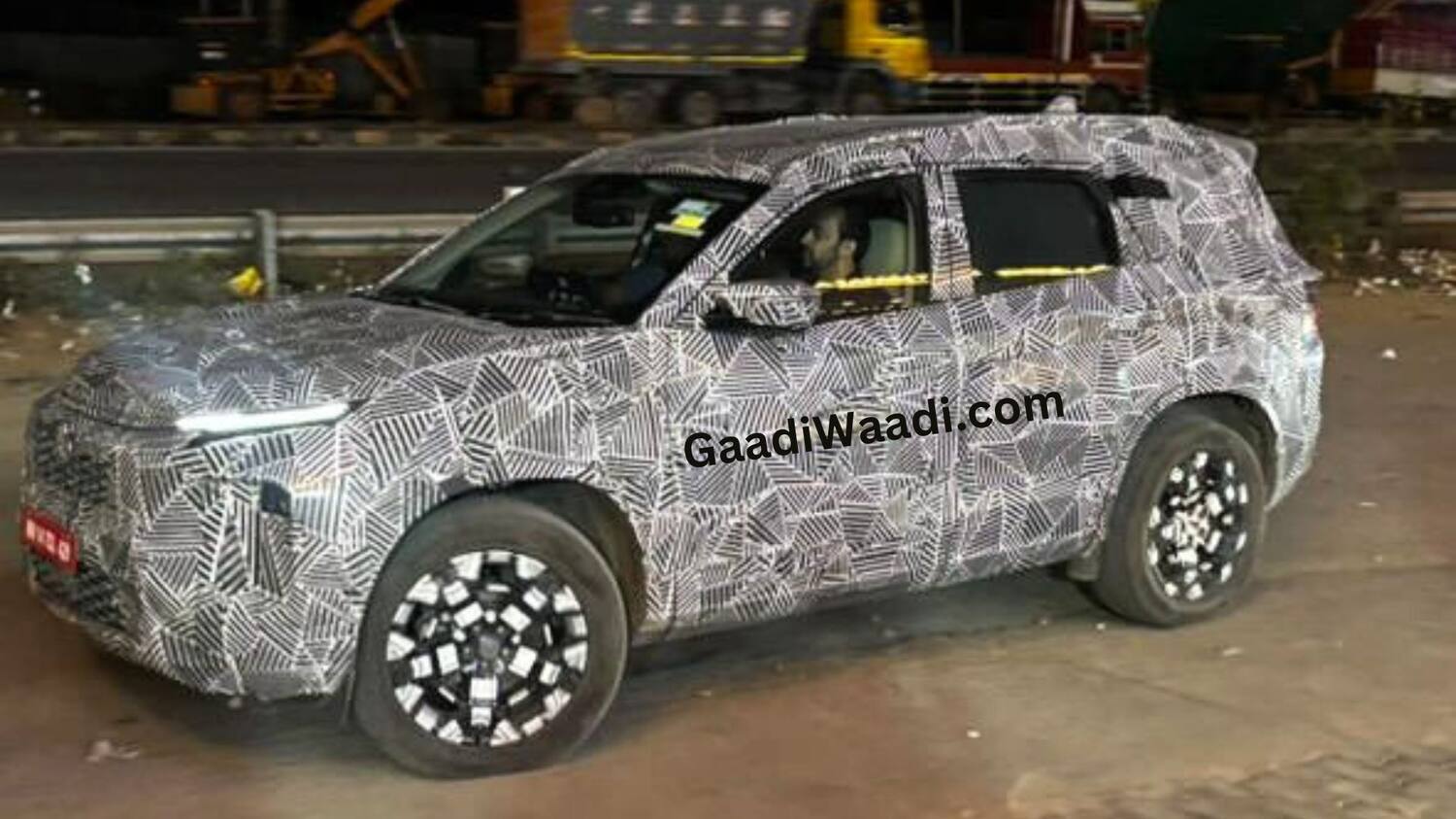 Tata Safari